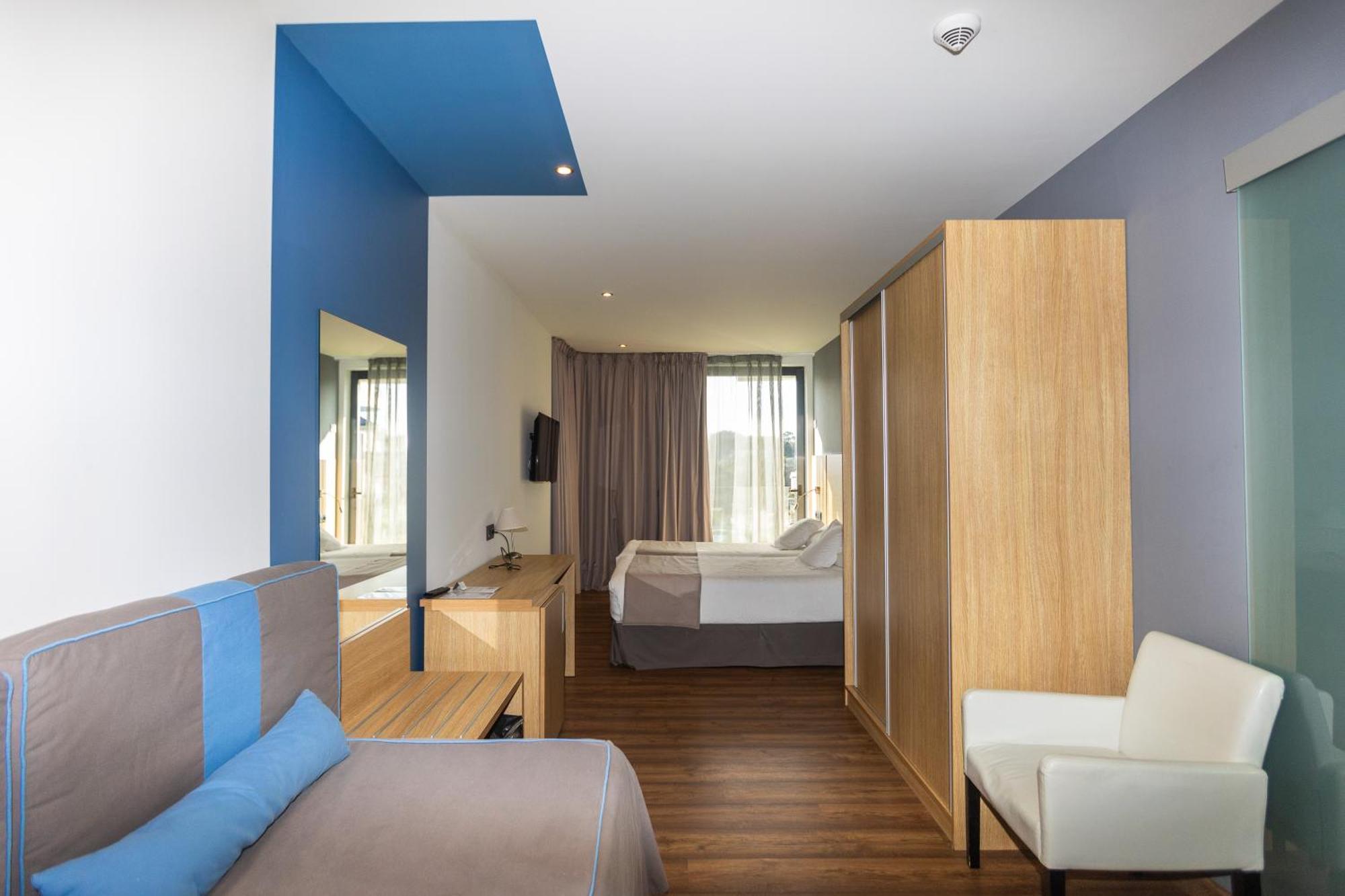 Hotel Astuy Isla Exterior photo